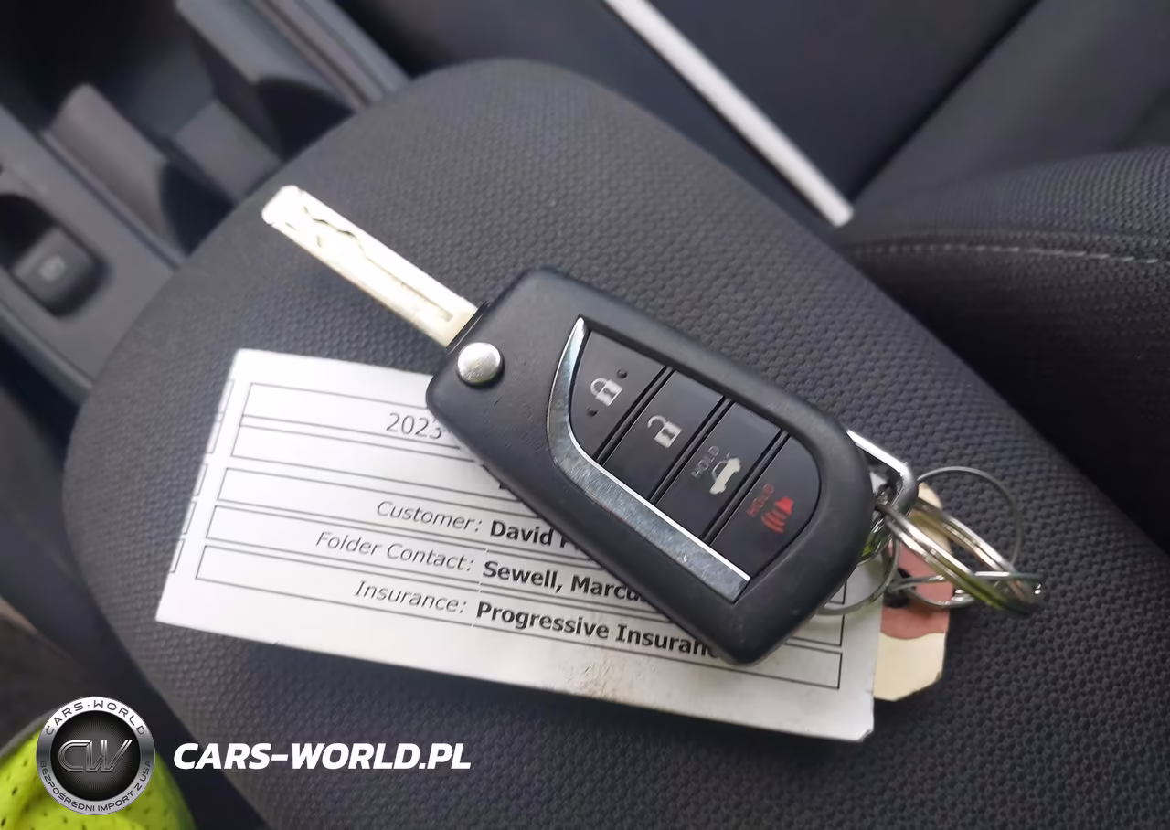 2023 Toyota Corolla Le VIN:5YFB4MDE3PP031611 - 11