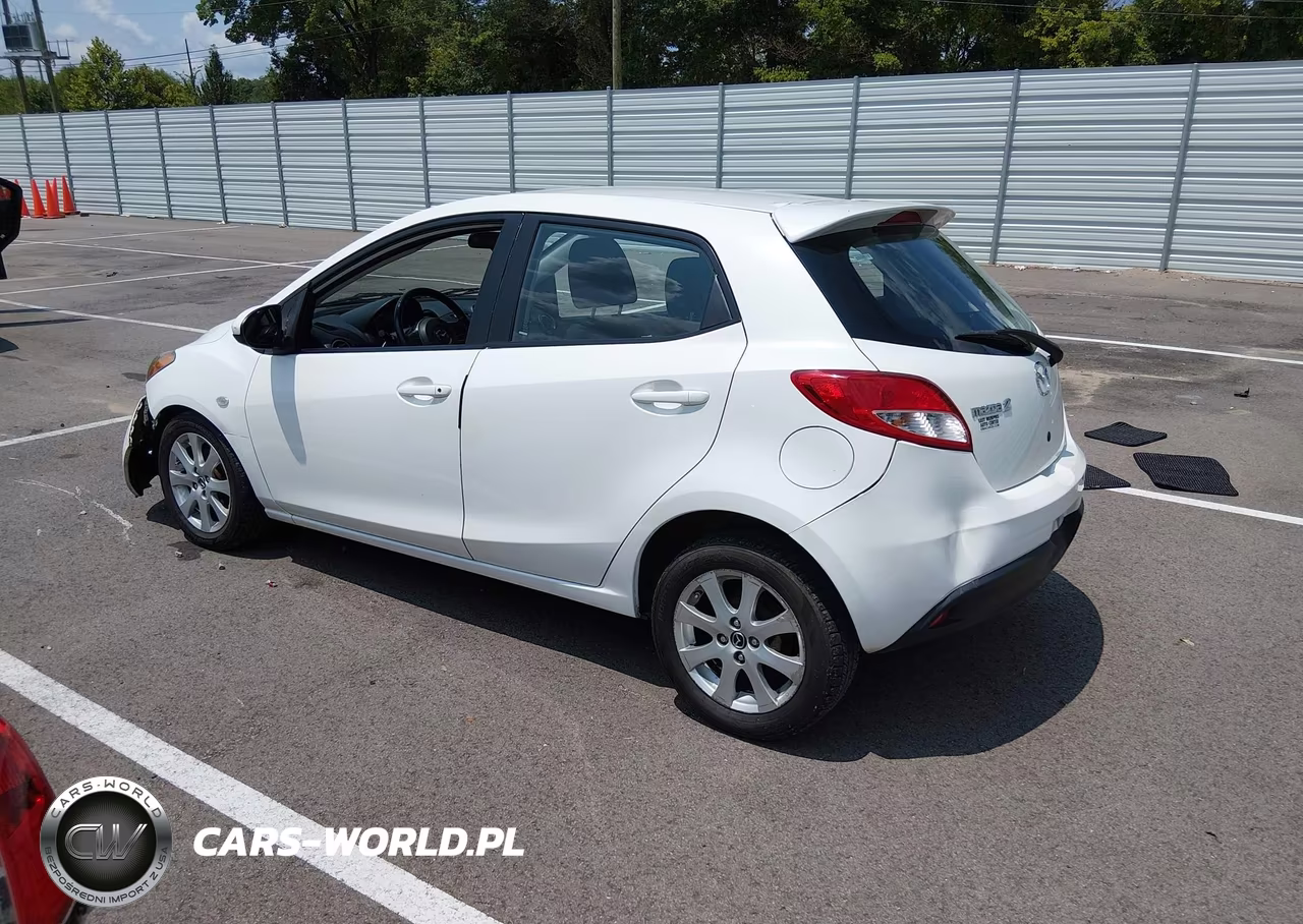 2014 Mazda Mazda2 Touring VIN:JM1DE1LZ9E0177267 - 3
