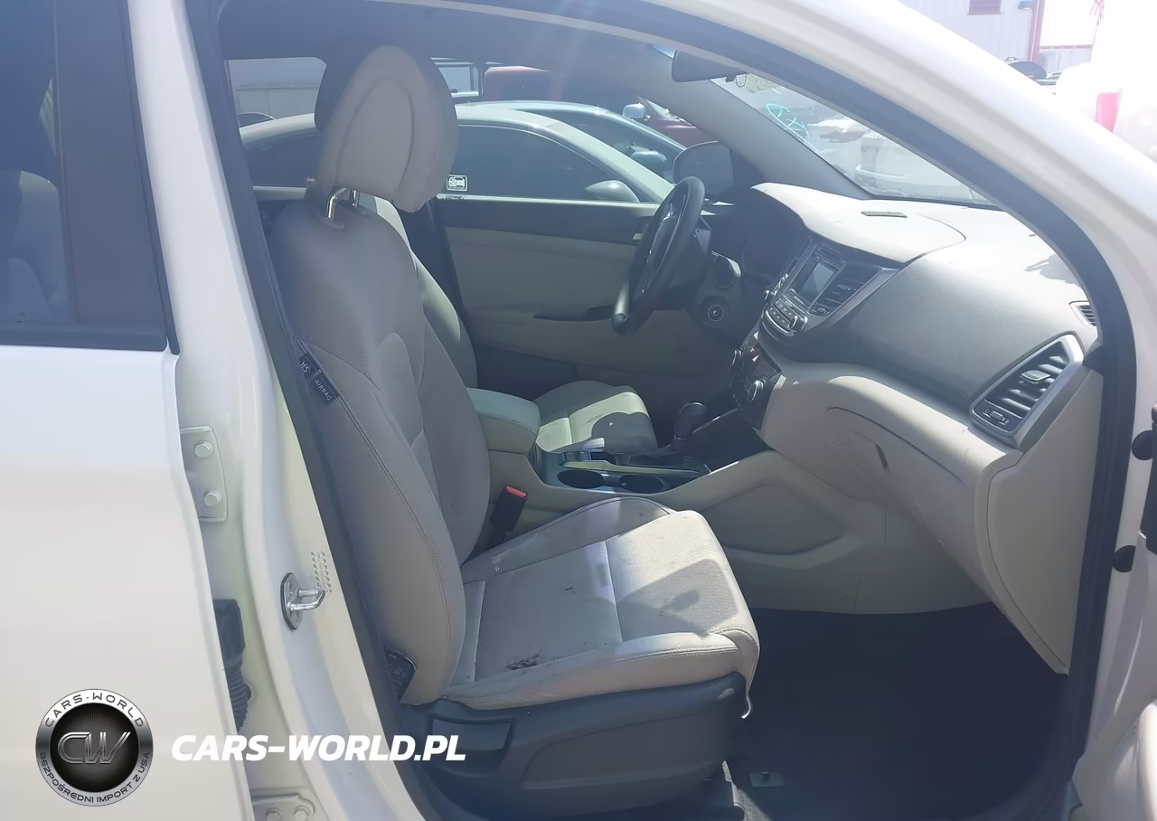 2017 Hyundai Tucson Se VIN:KM8J33A4XHU331425 - 5