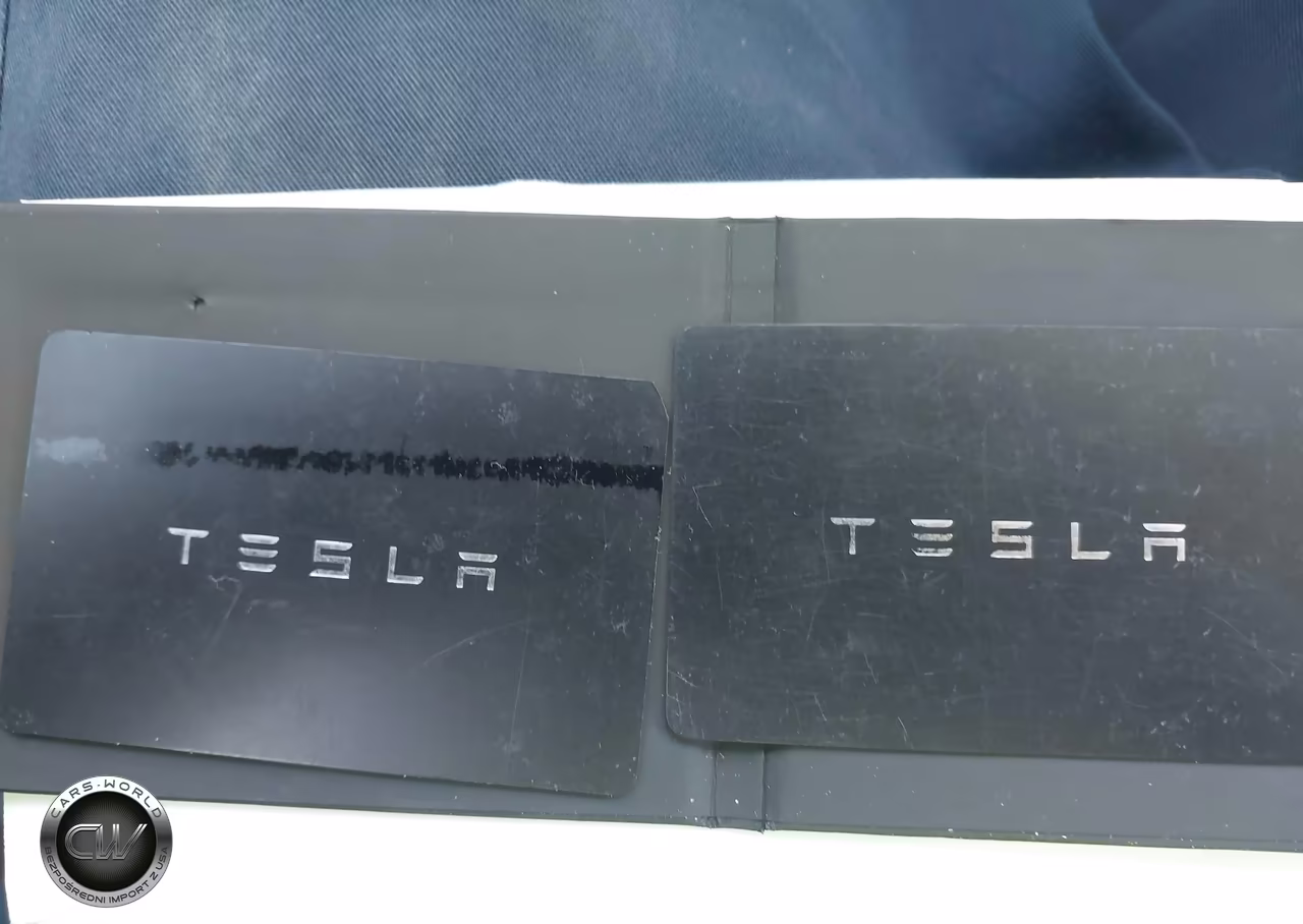 2021 Tesla Model Y Long Range Dual Motor All-Wheel Drive VIN:5YJYGDEE6MF204691 - 11