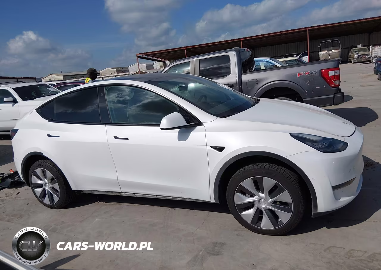2021 Tesla Model Y Long Range Dual Motor All-Wheel Drive VIN:5YJYGDEE6MF204691 - 13