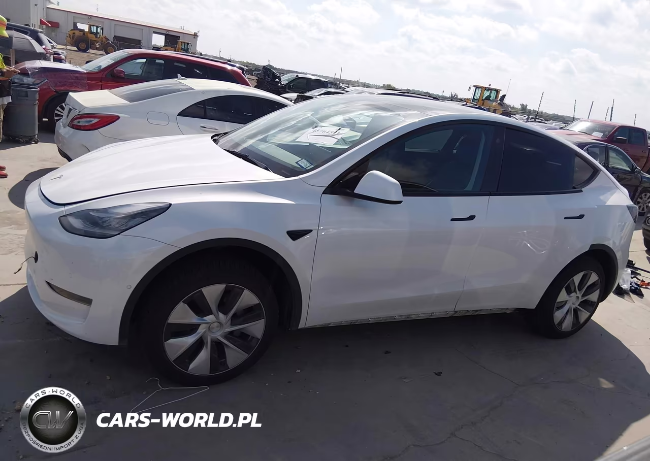 2021 Tesla Model Y Long Range Dual Motor All-Wheel Drive VIN:5YJYGDEE6MF204691 - 14
