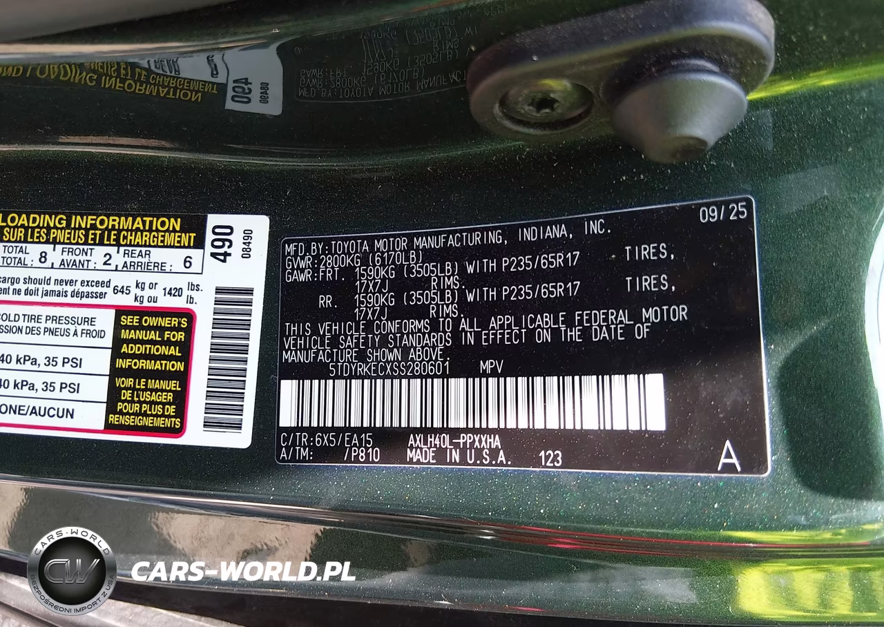 2025 Toyota Sienna Xle VIN:5TDYRKECXSS280601 - 9