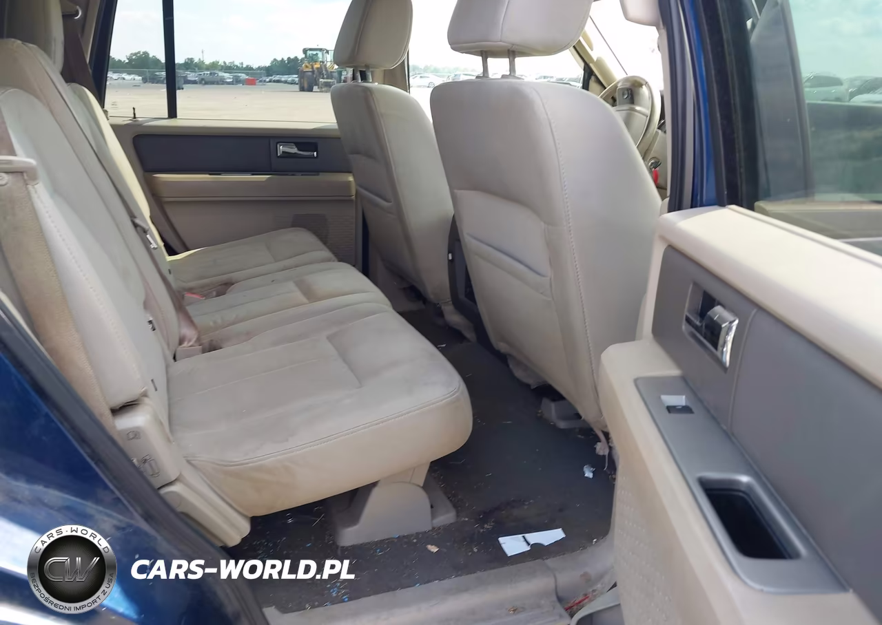 2008 Ford Expedition Xlt VIN:1FMFU155X8LA18133 - 8