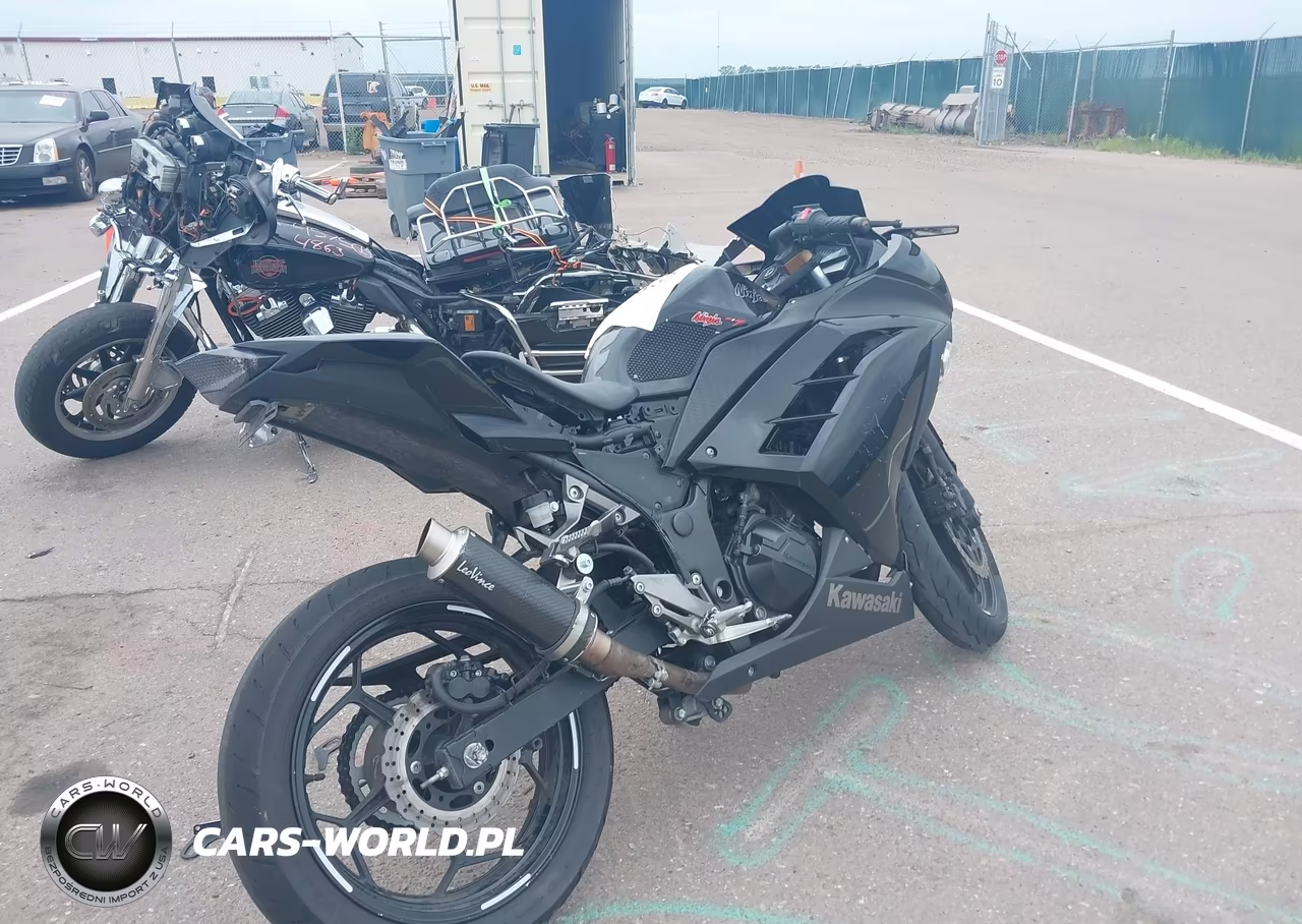 2014 Kawasaki Ex300 A VIN:JKAEX8A16EA001284 - 4