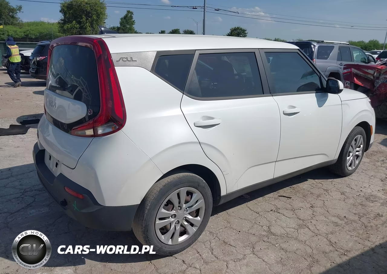 2022 Kia Soul Lx VIN:KNDJ23AU9N7153637 - 4
