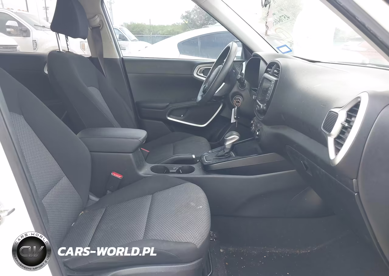2022 Kia Soul Lx VIN:KNDJ23AU9N7153637 - 5