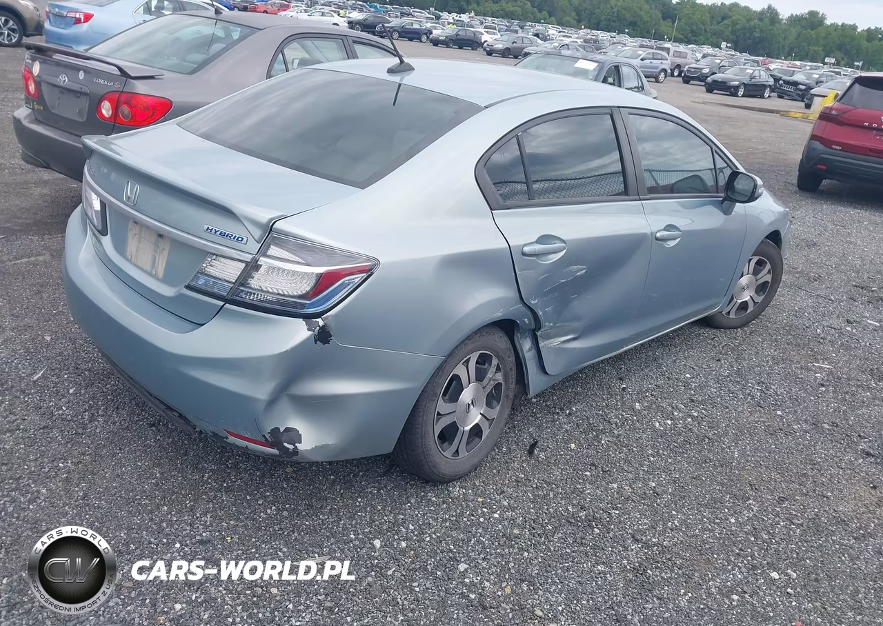 2013 Honda Civic Hybrid VIN:19XFB4F24DE003274 - 4