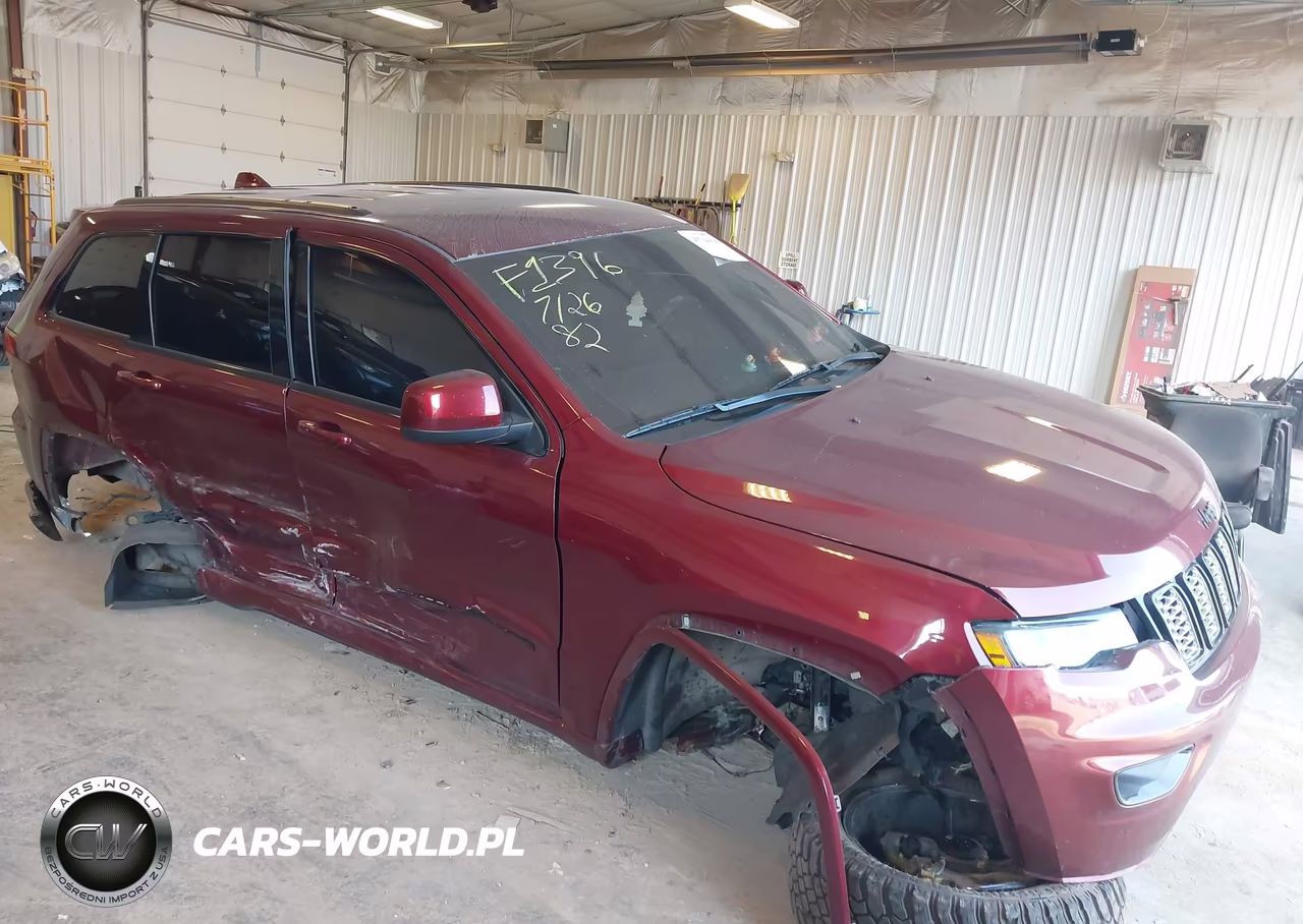 2018 Jeep Grand Cherokee Altitude 4X4 – zdjęcie 1 z 16