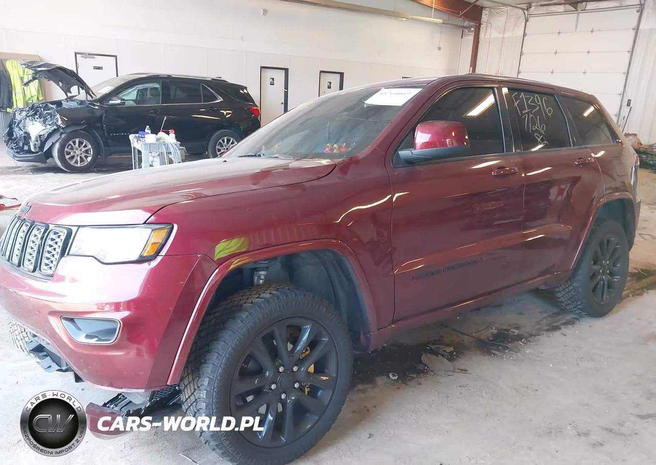 2018 Jeep Grand Cherokee Altitude 4X4 VIN:1C4RJFAG1JC470251 - 2