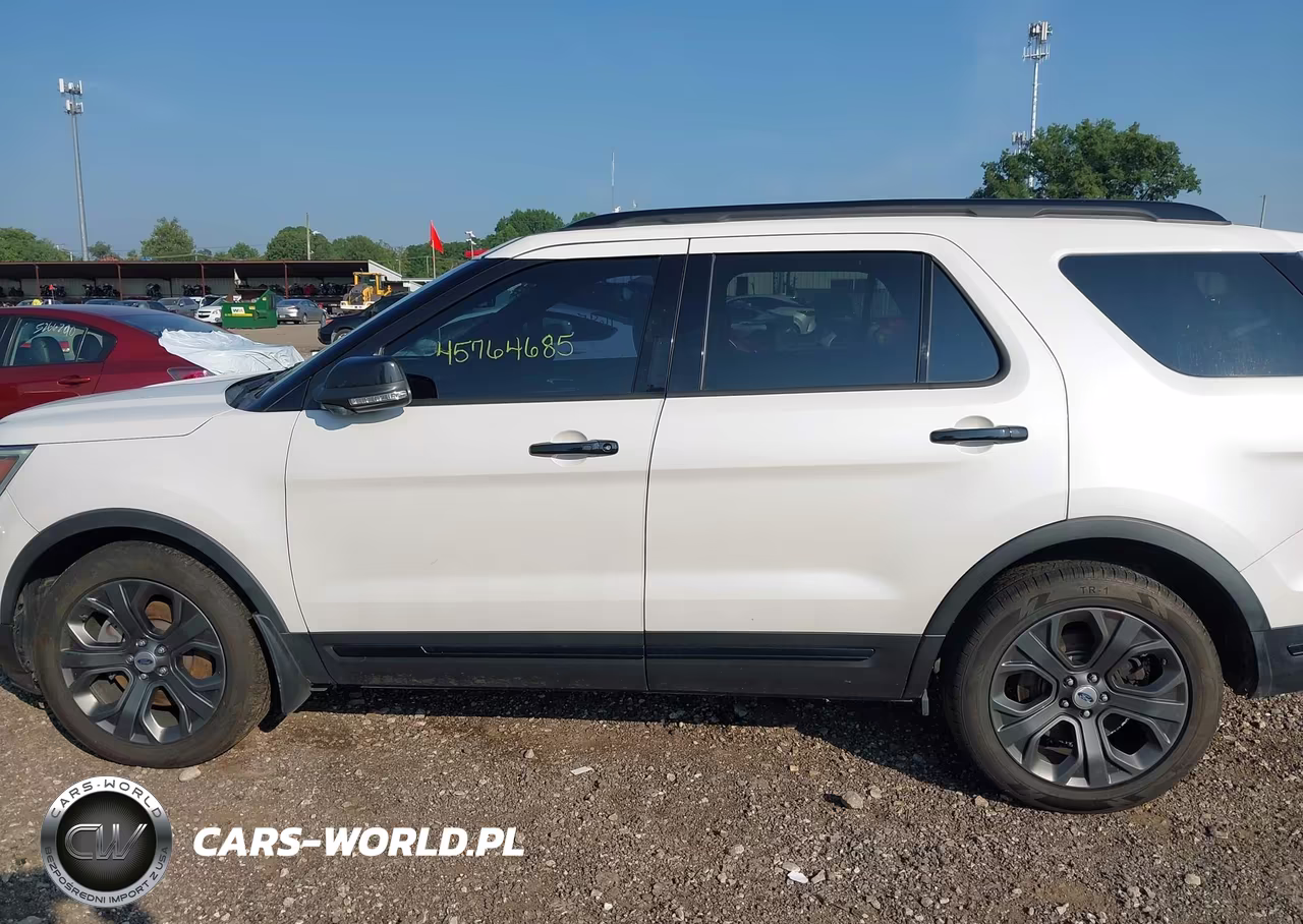 2018 Ford Explorer Sport VIN:1FM5K8GT0JGC83731 - 14