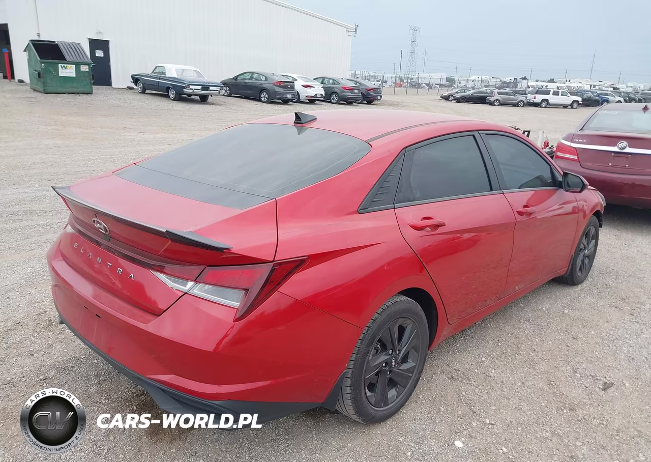 2022 Hyundai Elantra Sel VIN:5NPLM4AG0NH064473 - 4