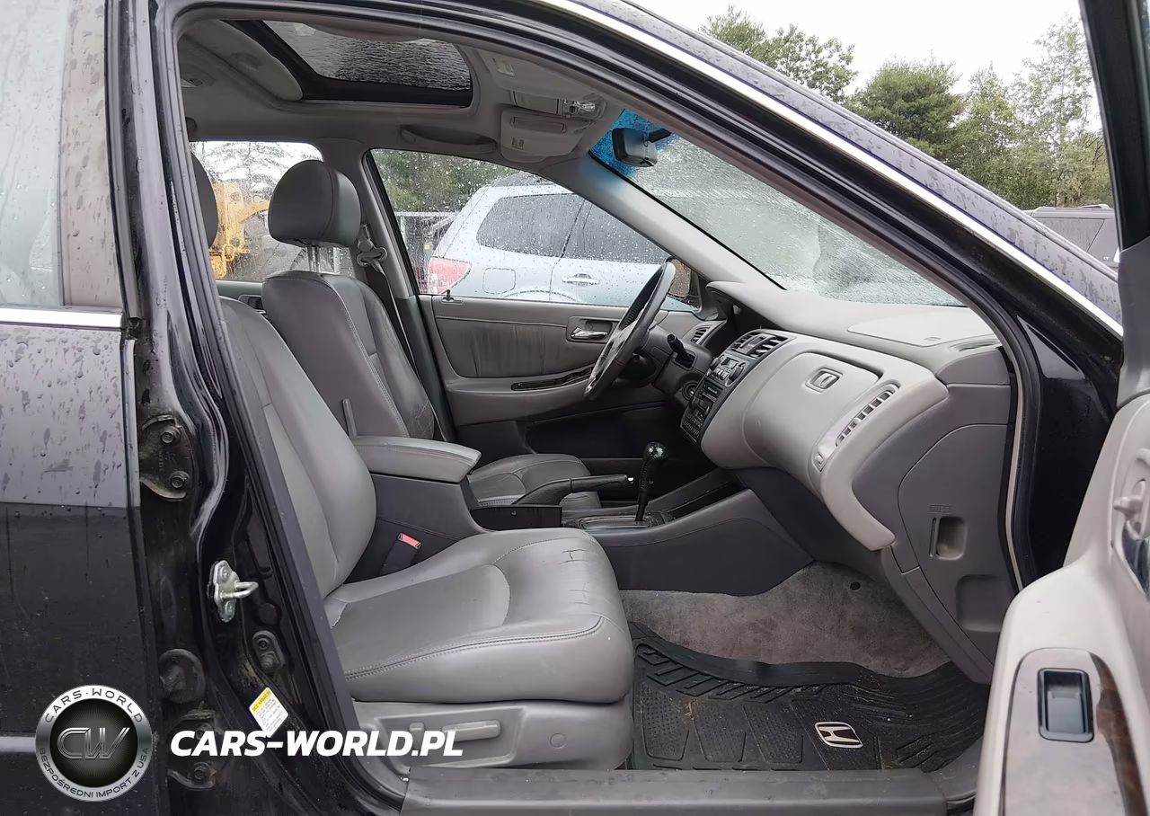 2002 Honda Accord 3.0 Ex VIN:1HGCG16522A083348 - 5
