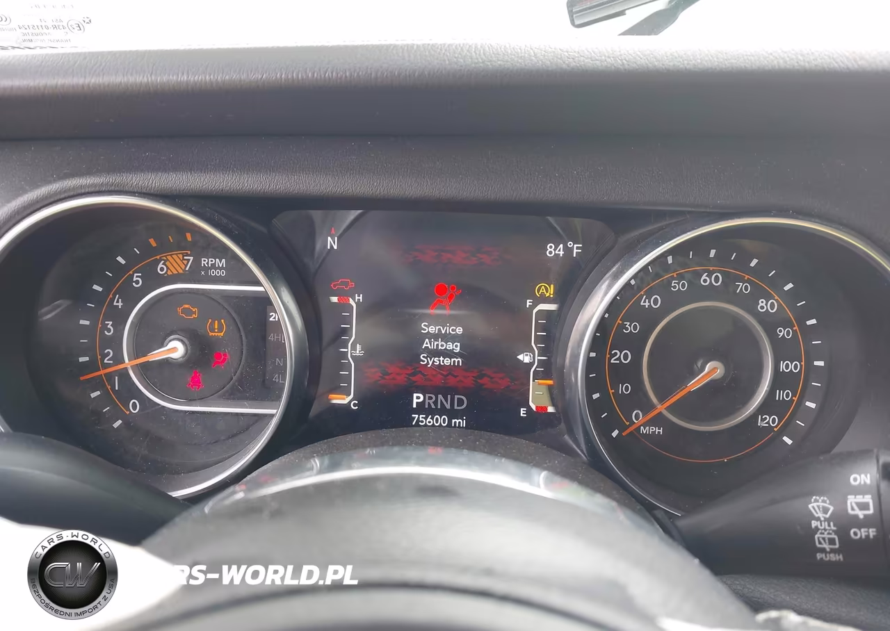 2022 Jeep Wrangler Unlimited Sahara 4X4 VIN:1C4HJXEN9NW118615 - 7