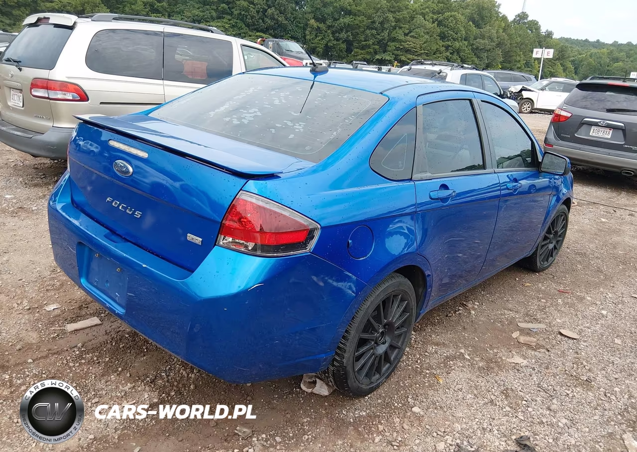 2011 Ford Focus Ses VIN:1FAHP3GN6BW165039 - 4