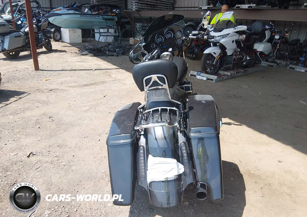 2009 Harley-Davidson Flhx VIN:1HD1KB4179Y686872 - 6