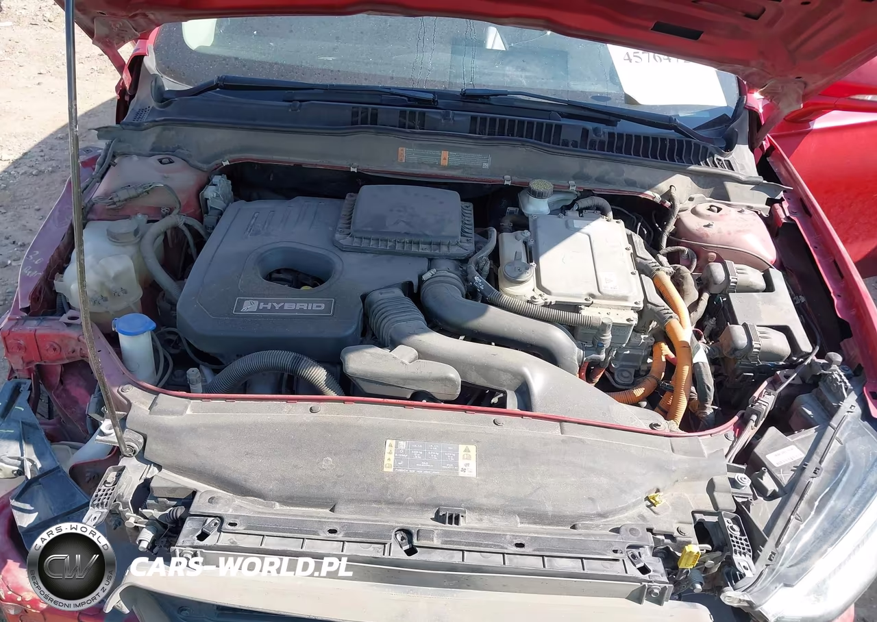 2020 Ford Fusion Hybrid Titanium VIN:3FA6P0RU4LR141529 - 10