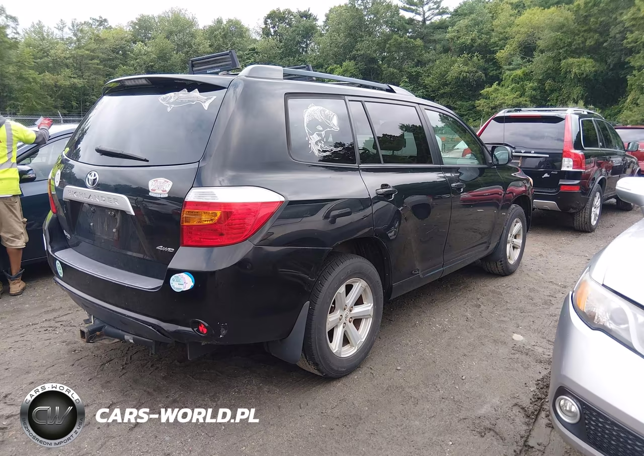 2010 Toyota Highlander Base V6 VIN:5TDBK3EH1AS004365 - 4