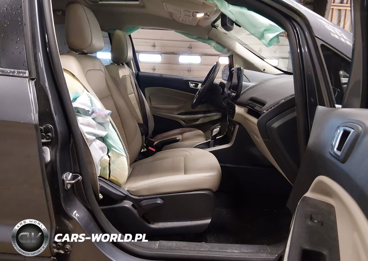 2020 Ford Ecosport Titanium VIN:MAJ6S3KL5LC333025 - 5