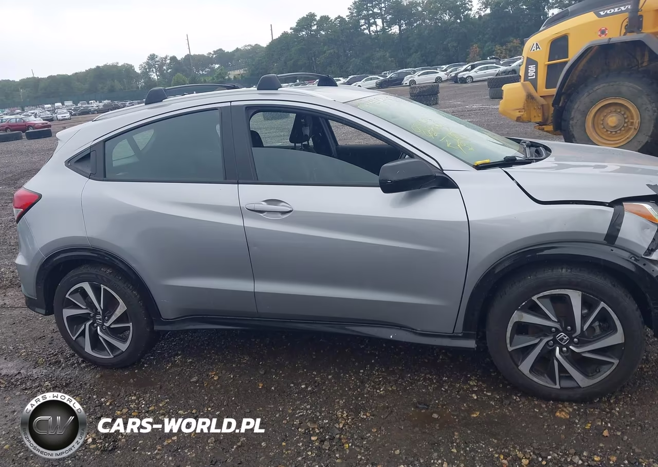 2019 Honda Hr-V Sport VIN:3CZRU6H16KM734521 - 13