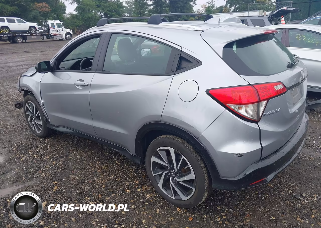 2019 Honda Hr-V Sport VIN:3CZRU6H16KM734521 - 3