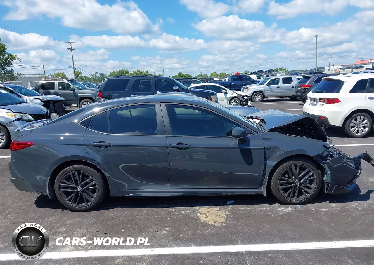 2026 Toyota Camry Se VIN:4T1DAACK0TU292940 - 12