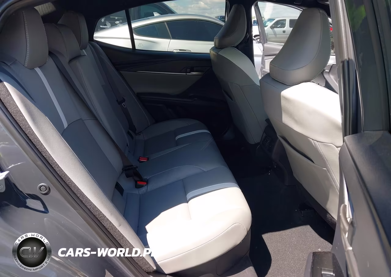 2026 Toyota Camry Se VIN:4T1DAACK0TU292940 - 8
