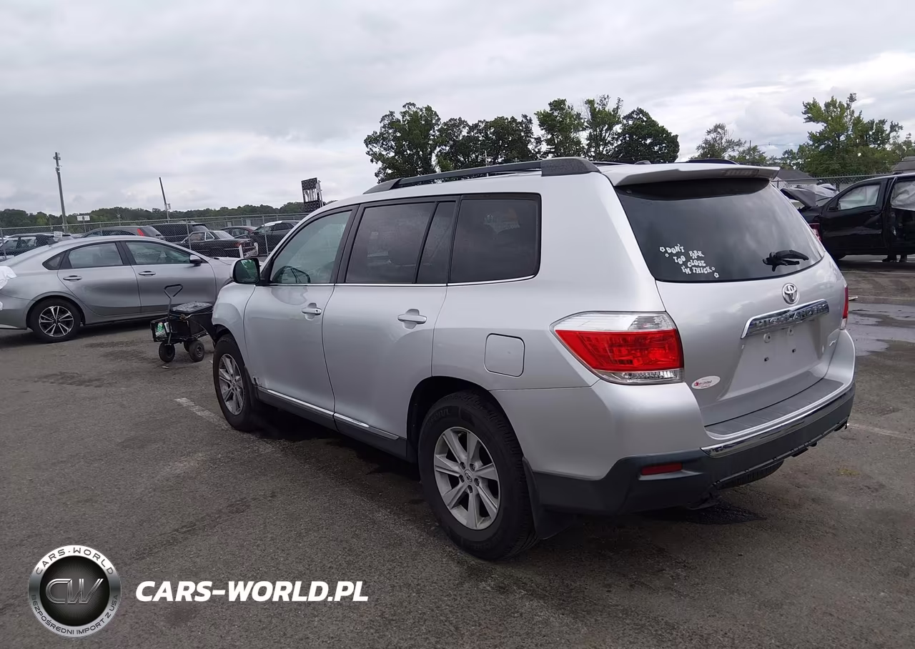 2012 Toyota Highlander Se VIN:5TDBK3EH8CS145825 - 3
