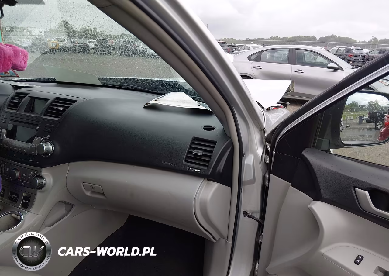 2012 Toyota Highlander Se VIN:5TDBK3EH8CS145825 - 5