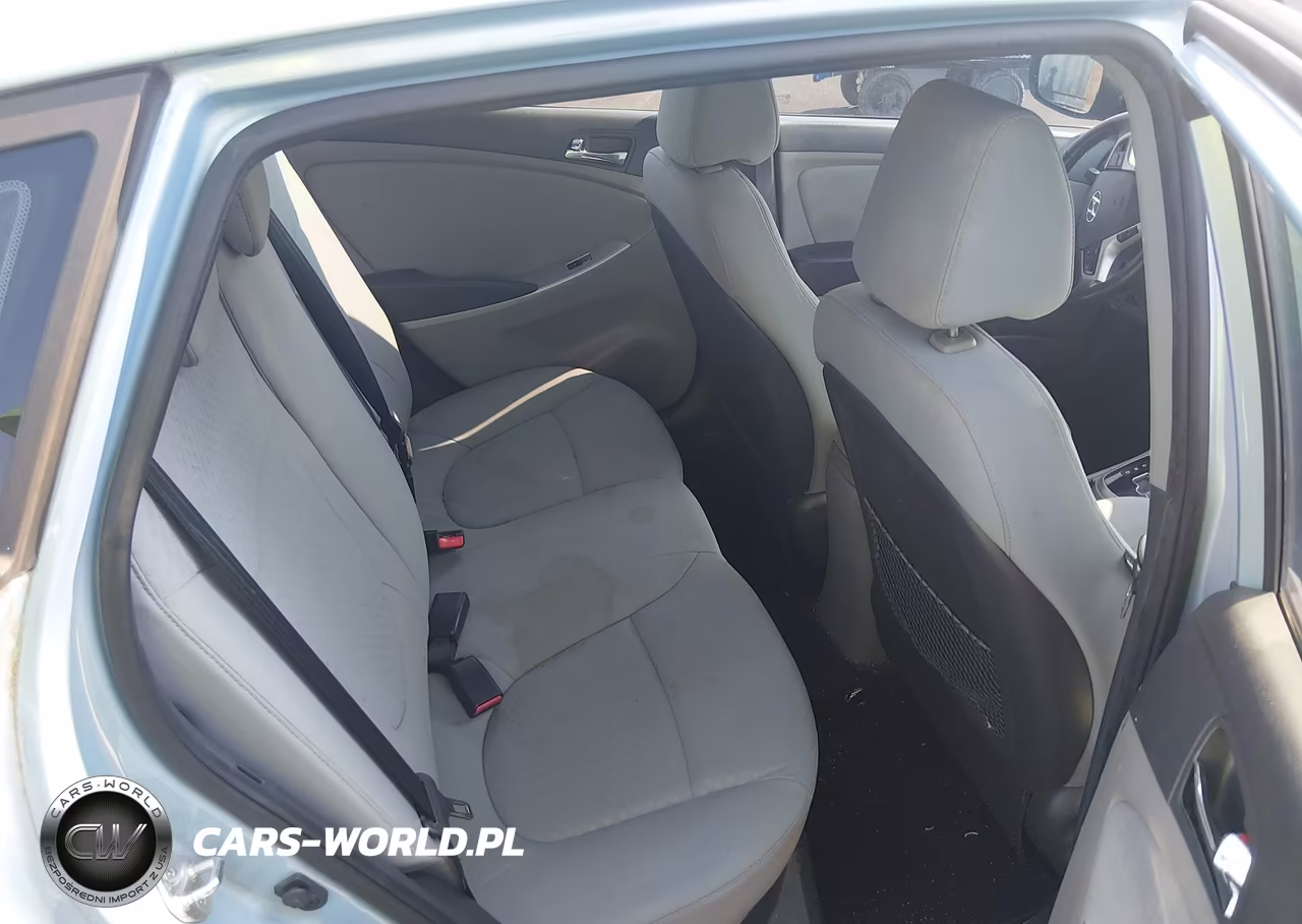 2013 Hyundai Accent Se VIN:KMHCU5AE7DU118050 - 8