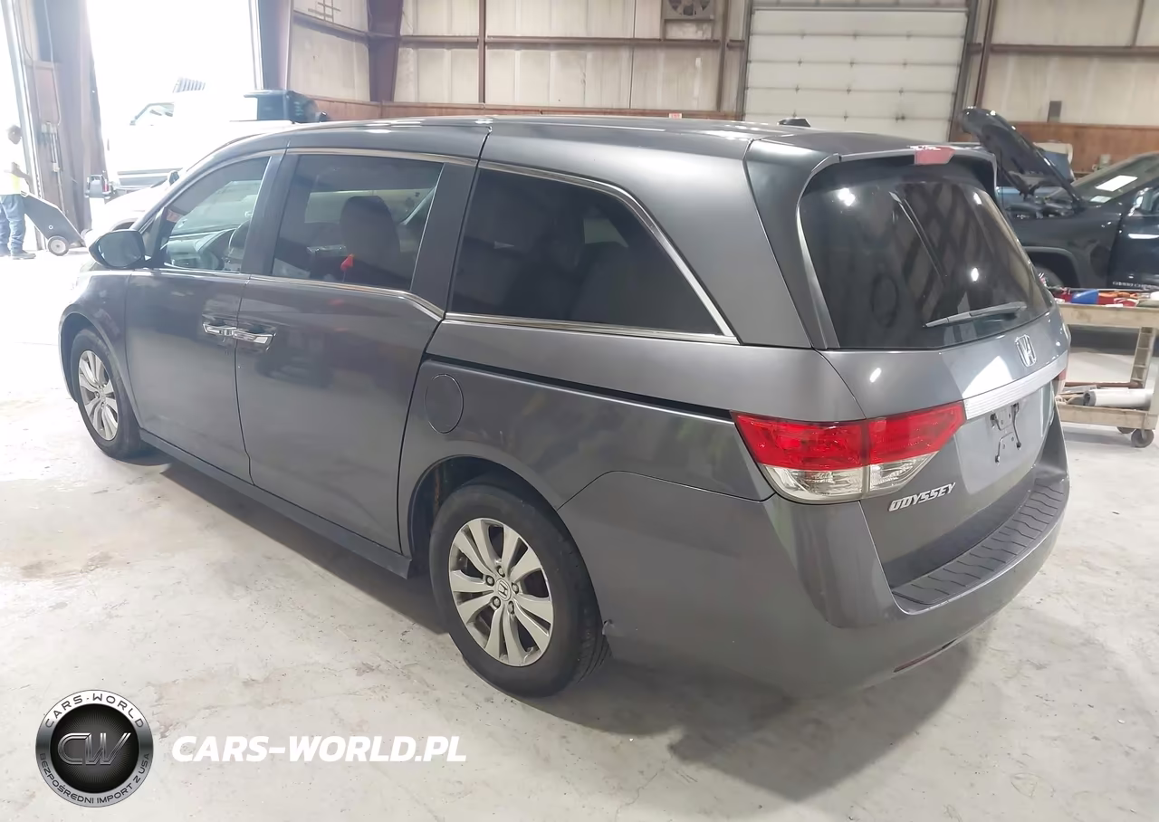 2016 Honda Odyssey Se VIN:5FNRL5H32GB102728 - 3