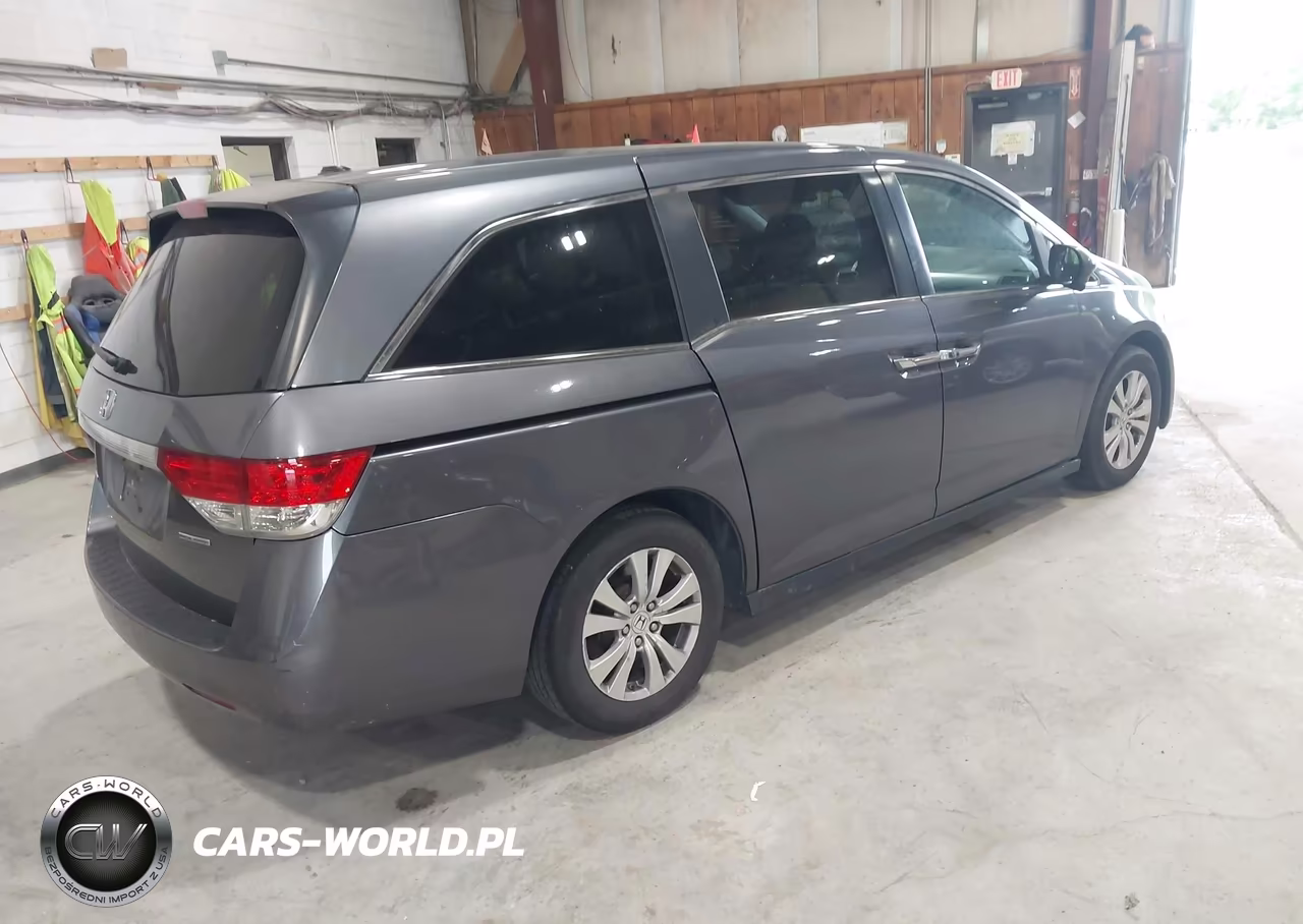 2016 Honda Odyssey Se VIN:5FNRL5H32GB102728 - 4