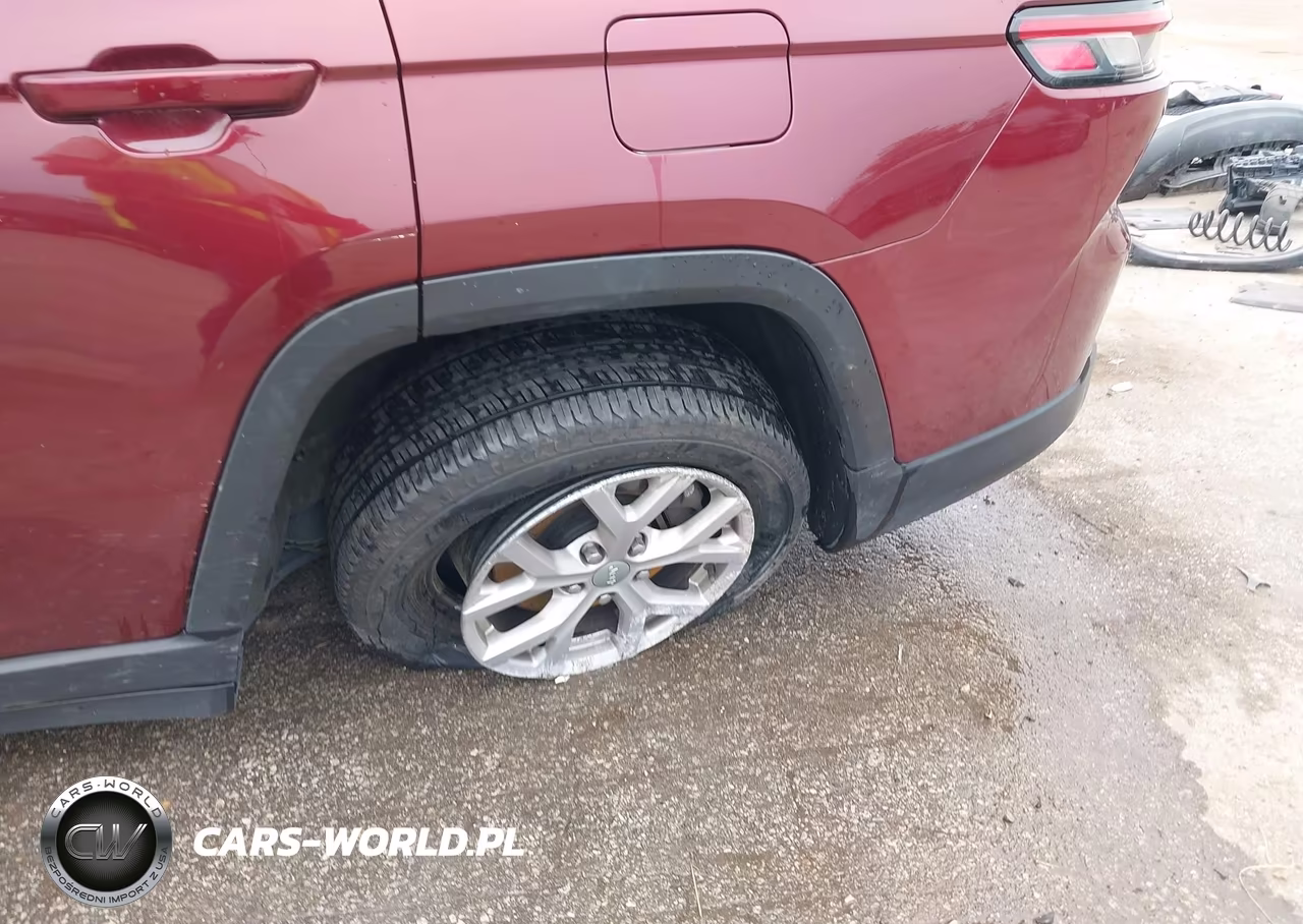 2021 Jeep Grand Cherokee L Limited 4X4 VIN:1C4RJKBG3M8121347 - 19