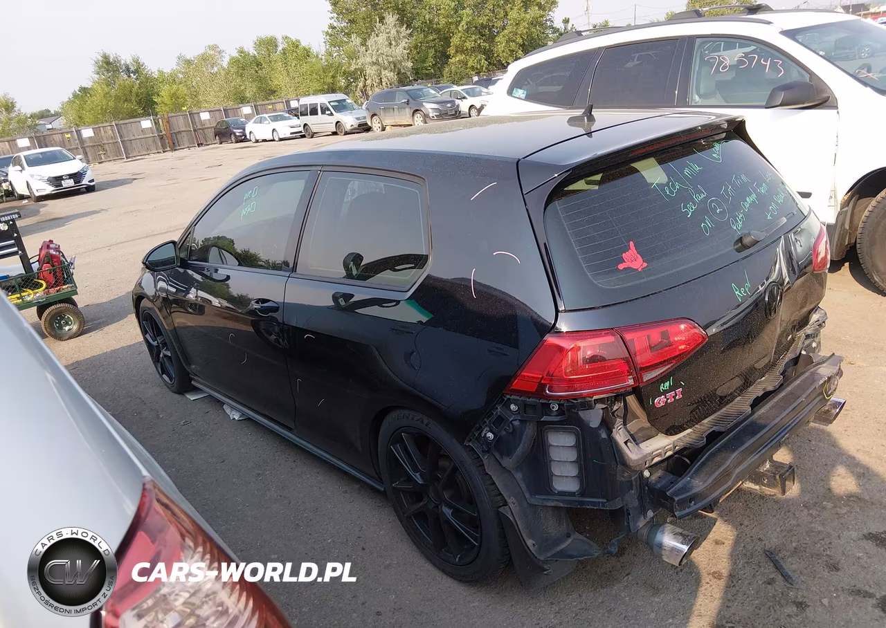 2015 Volkswagen Golf Gti 2.0T S W-Performance Package 2-Door VIN:3VWY47AU1FM056016 - 15