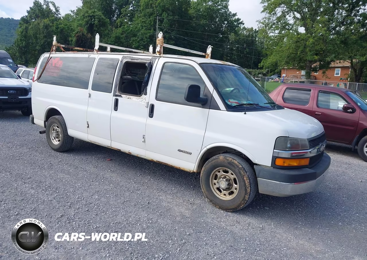 2004 Chevrolet Express Passenger – zdjęcie 1 z 17
