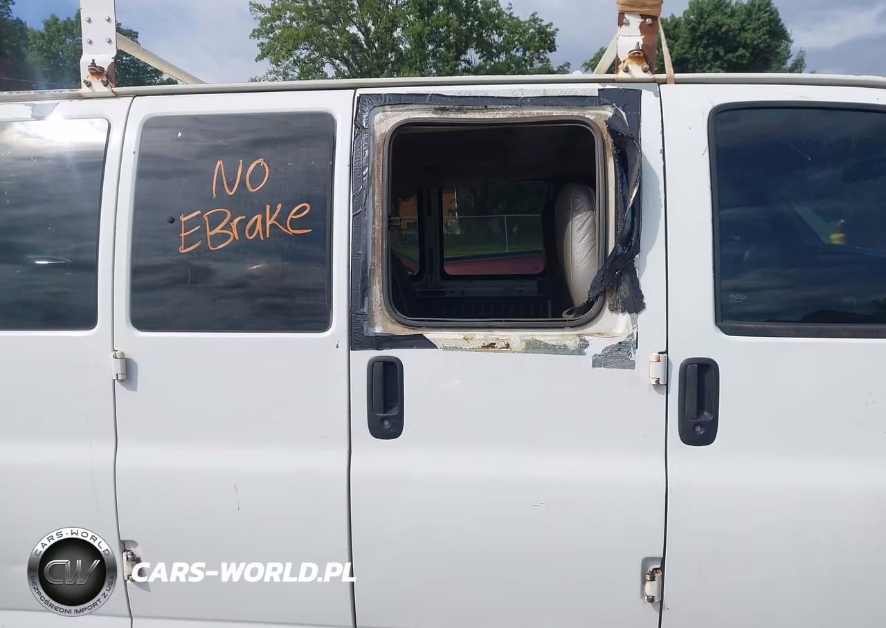 2004 Chevrolet Express Passenger VIN:1GAHG39U141236610 - 13