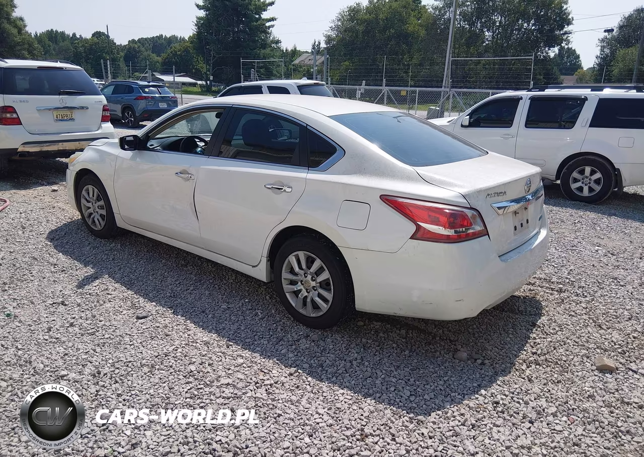 2013 Nissan Altima 2.5 S VIN:1N4AL3AP9DN523783 - 3