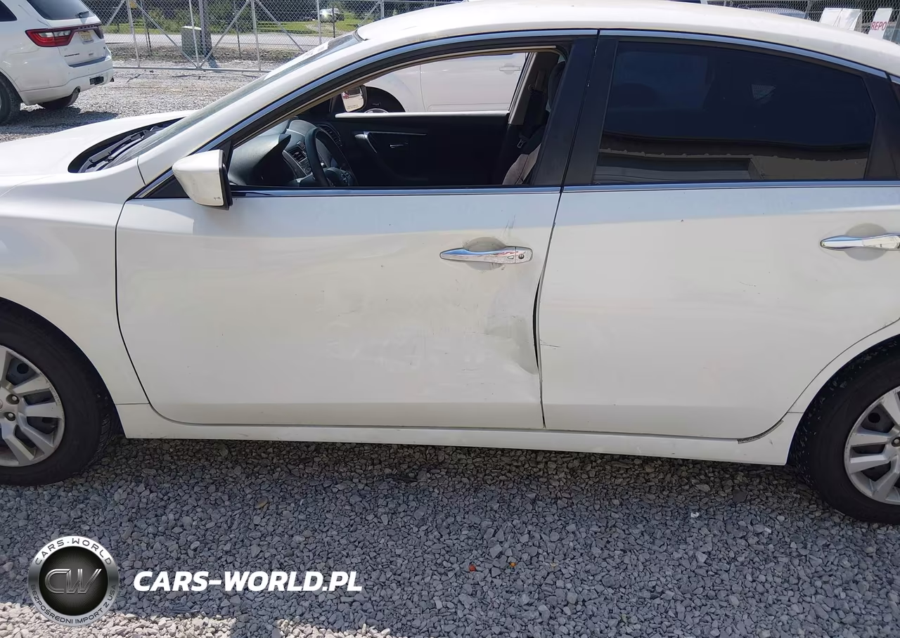 2013 Nissan Altima 2.5 S VIN:1N4AL3AP9DN523783 - 6