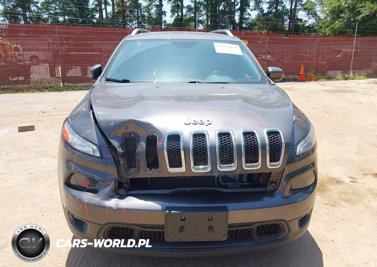 2018 Jeep Cherokee Latitude Plus Fwd VIN:1C4PJLLB2JD552913 - 6