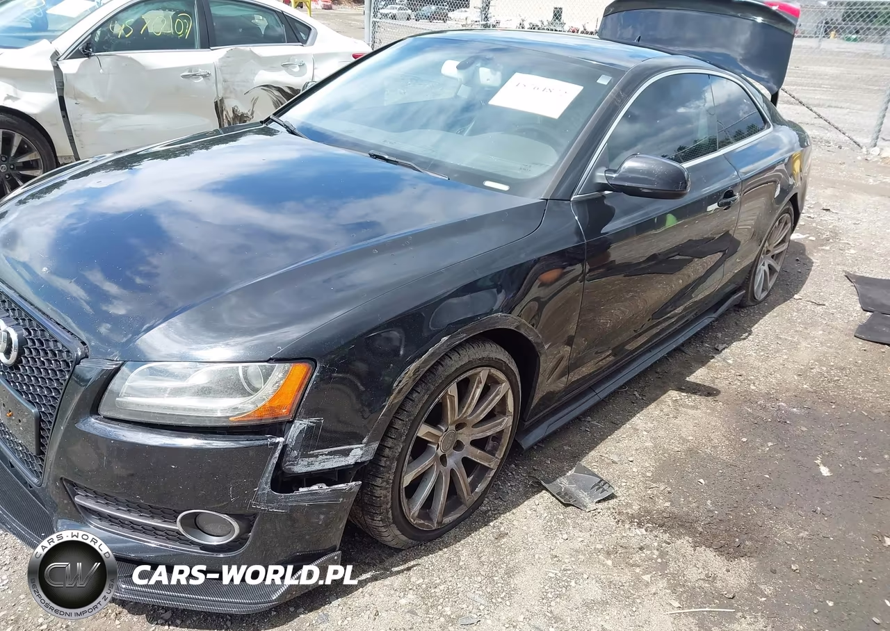 2011 Audi A5 2.0T Premium VIN:WAULFAFR4BA081733 - 6