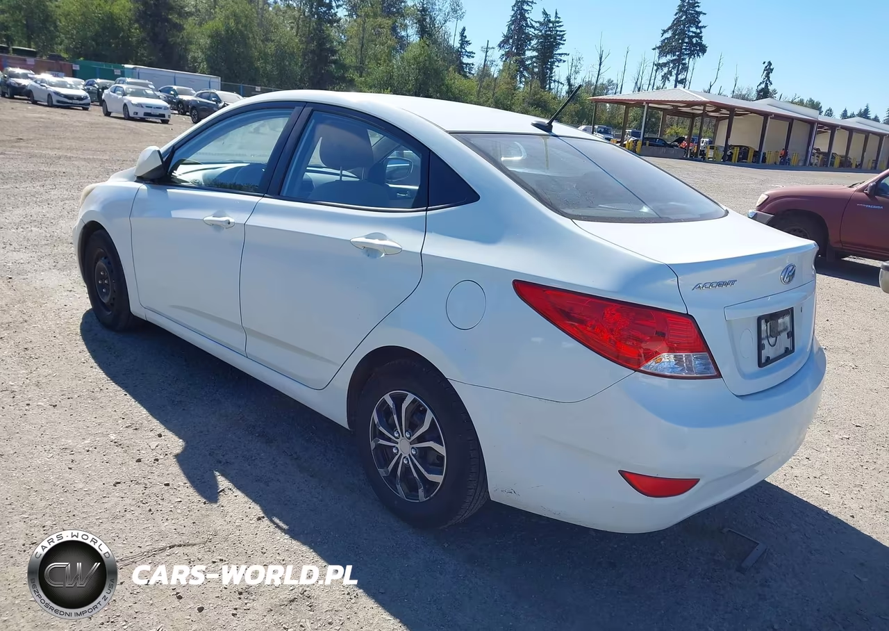 2013 Hyundai Accent Gls VIN:KMHCT4AE0DU368324 - 3