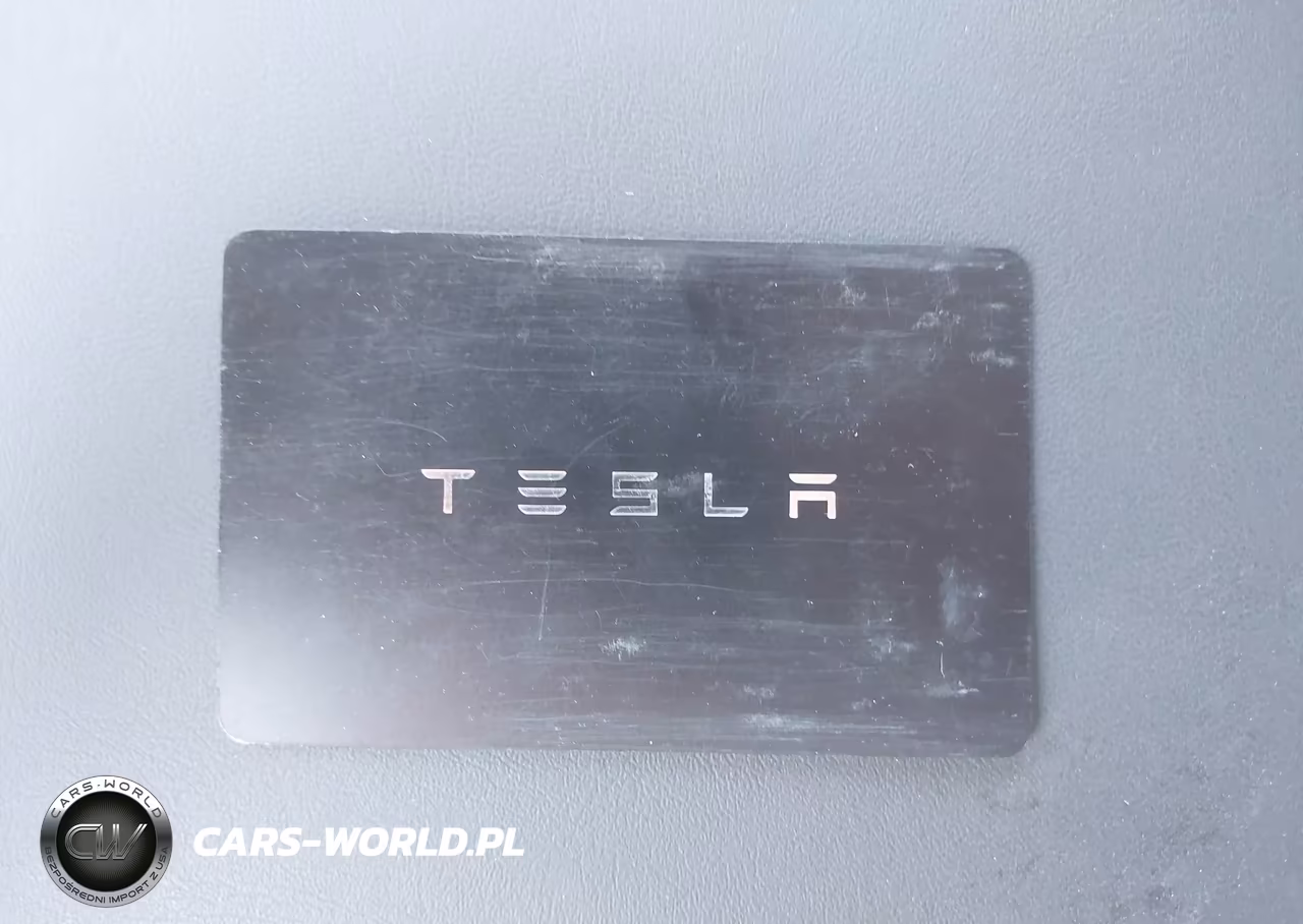 2026 Tesla Model Y All-Wheel Drive-Long Range Launch Series-Premium All-Wheel Drive VIN:7SAYGDEE4TF604024 - 11