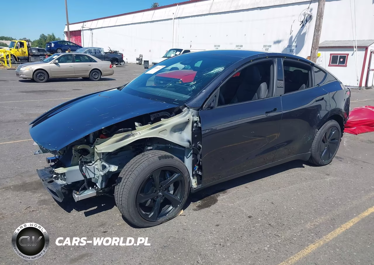 2026 Tesla Model Y All-Wheel Drive-Long Range Launch Series-Premium All-Wheel Drive VIN:7SAYGDEE4TF604024 - 2