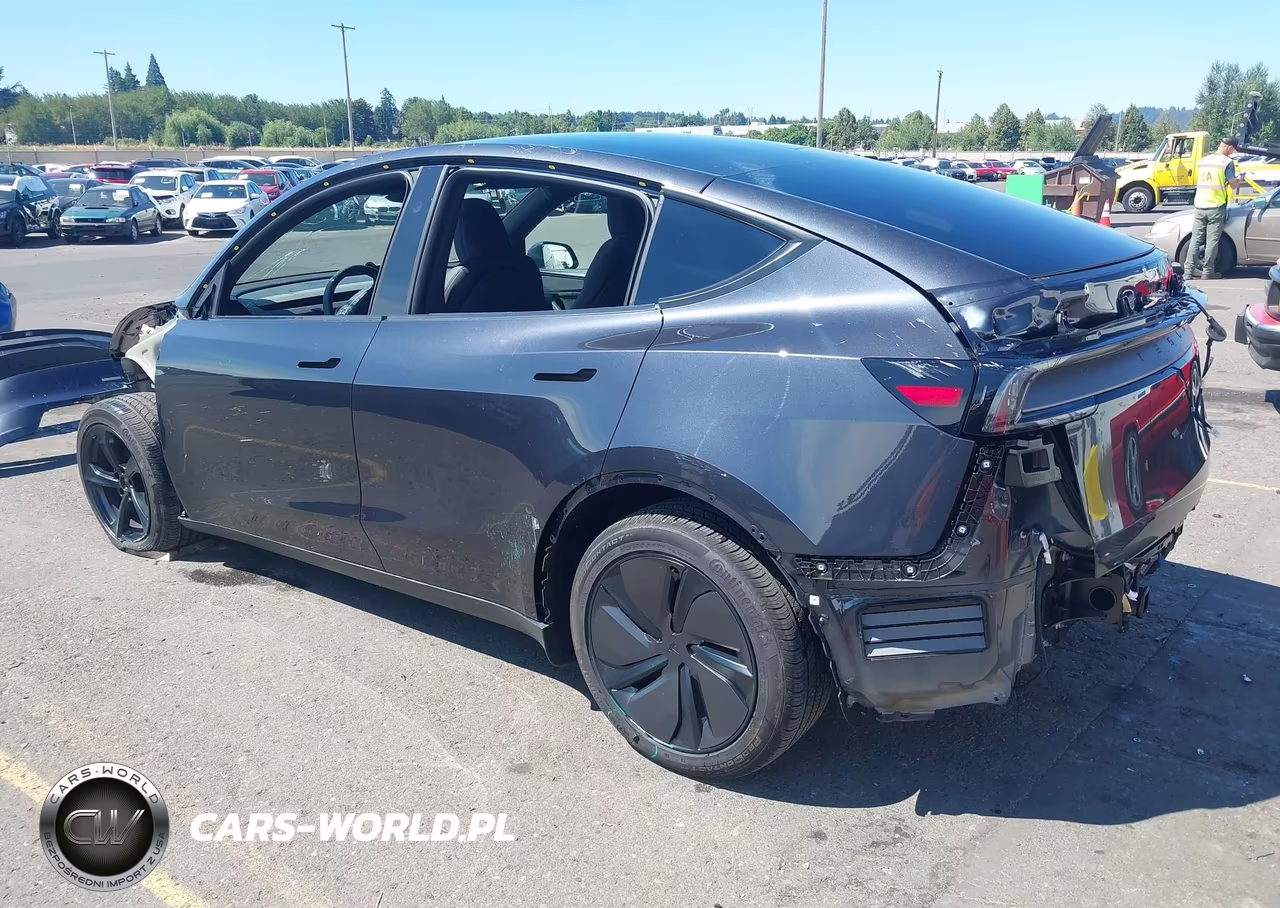2026 Tesla Model Y All-Wheel Drive-Long Range Launch Series-Premium All-Wheel Drive VIN:7SAYGDEE4TF604024 - 3