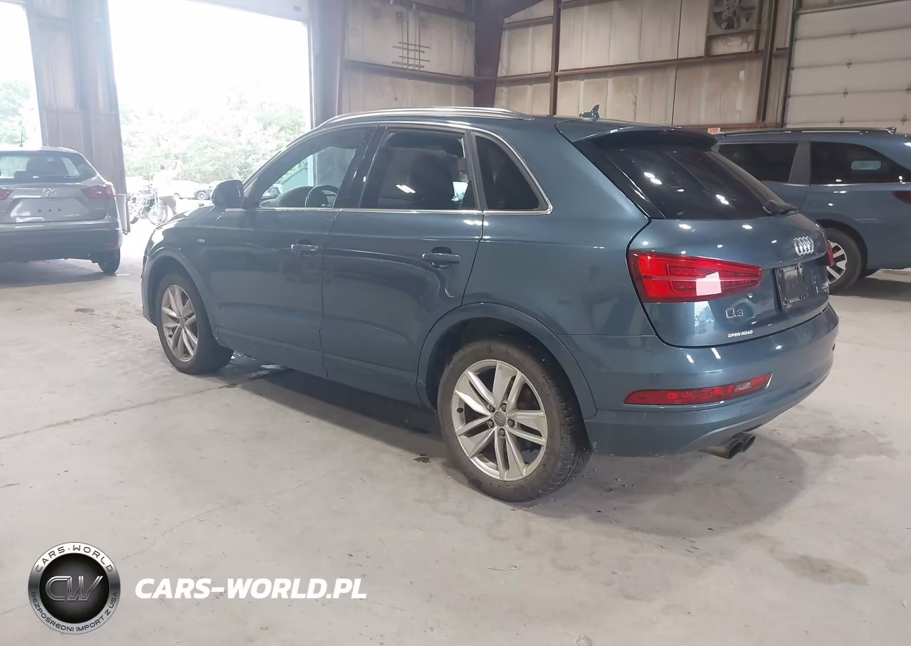 2018 Audi Q3 2.0T Premium VIN:WA1JCCFSXJR011178 - 3