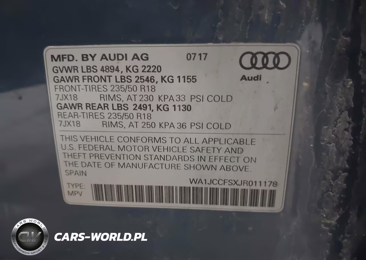 2018 Audi Q3 2.0T Premium VIN:WA1JCCFSXJR011178 - 9