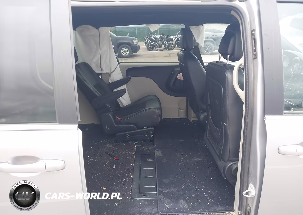 2019 Dodge Grand Caravan Sxt VIN:2C4RDGCG2KR518133 - 8