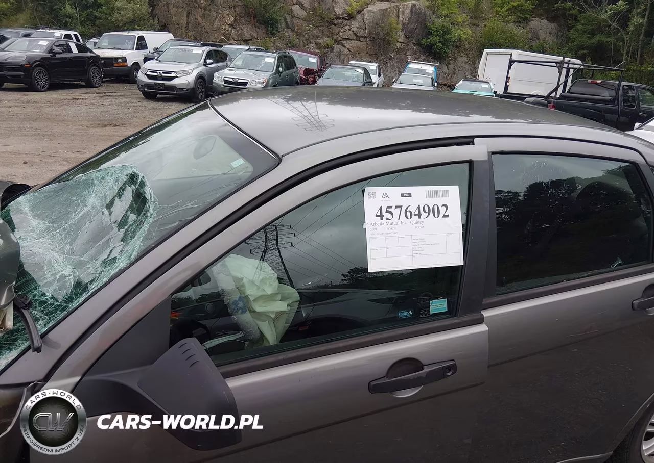 2009 Ford Focus Se VIN:1FAHP35N89W226887 - 14