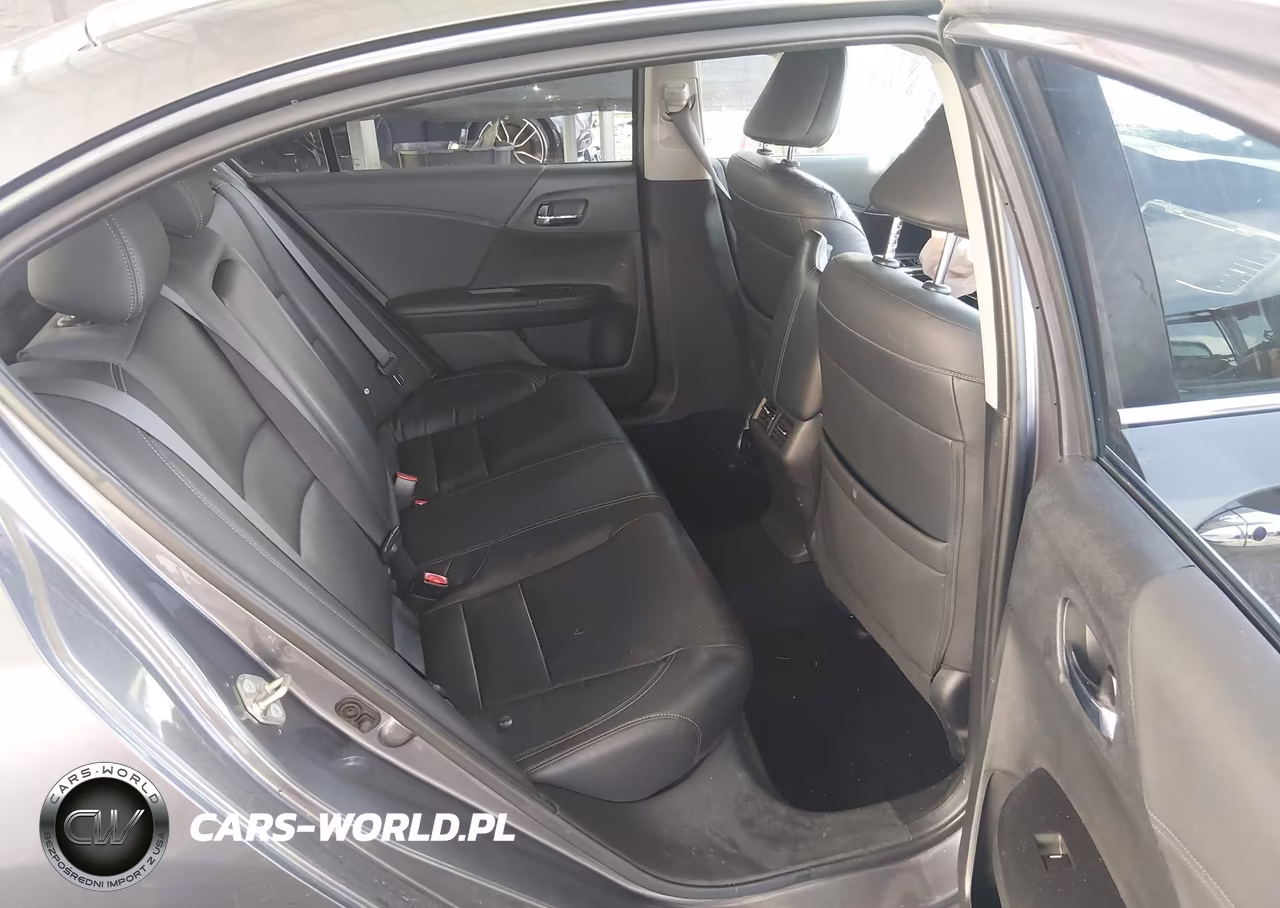 2017 Honda Accord Ex-L VIN:1HGCR2F84HA277706 - 8