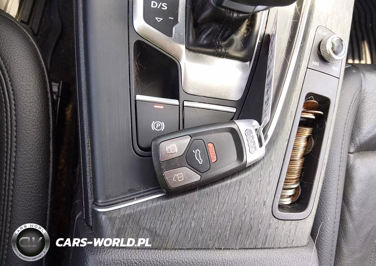 2018 Audi A4 2.0T Tech Ultra Premium-2.0T Ultra Premium VIN:WAUKMAF40JA074993 - 11